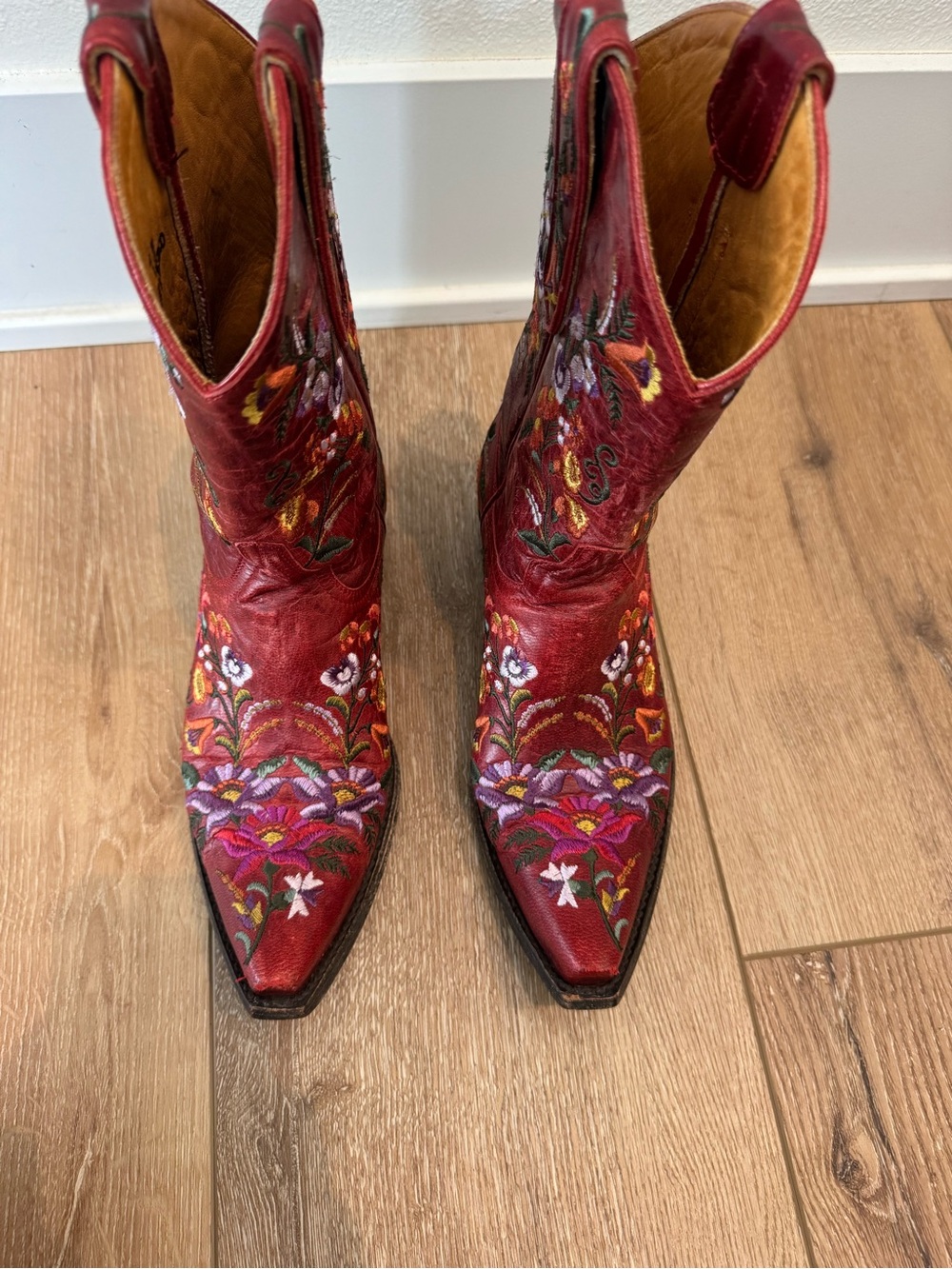 Old Gringo Sora Women's Red Ankle Boots with Floral Embroidery 7 B - Picture 5 of 16